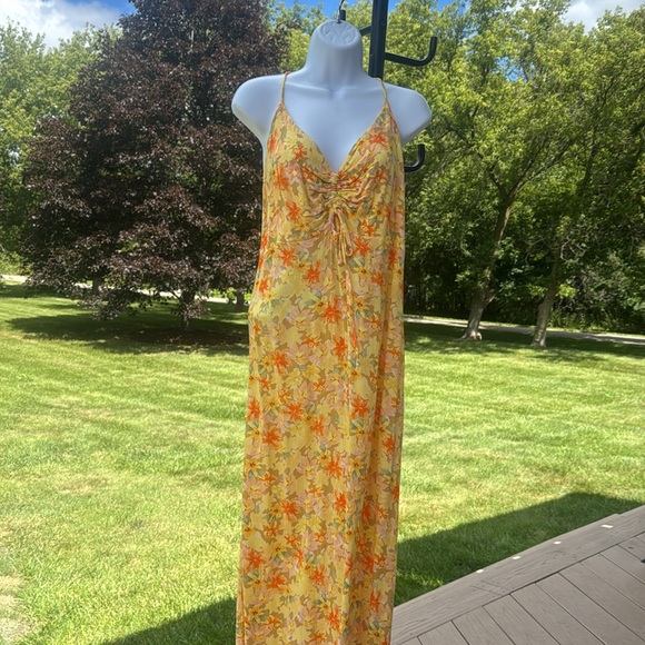 Rip Curl Dresses & Skirts - Rip Curl Summer Rain Midi Dress